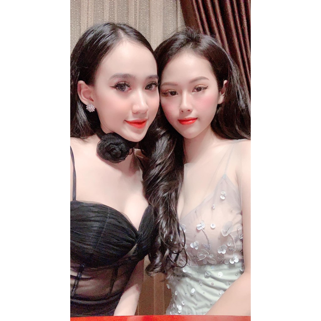 Váy 2 dây cup ngực  màu đen và be