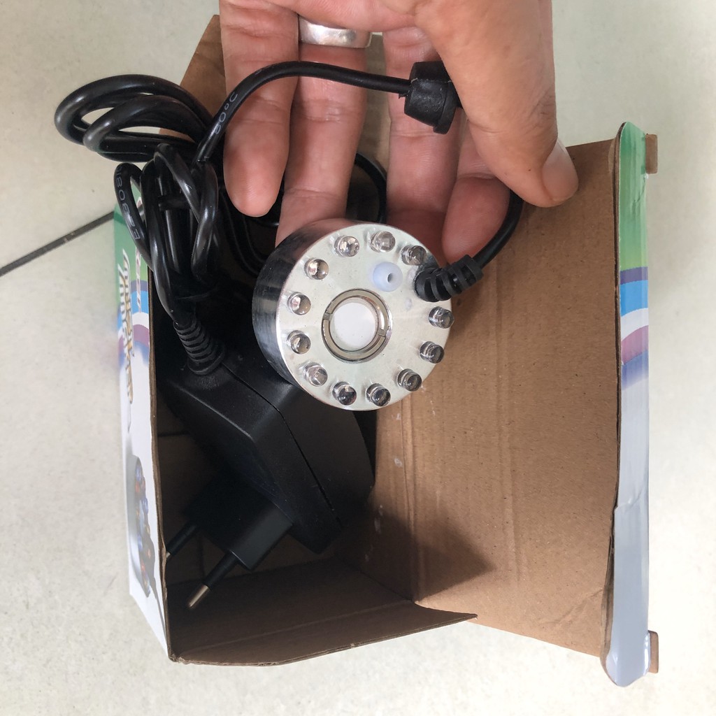 Máy tạo khói có đèn led 7 màu | BigBuy360 - bigbuy360.vn