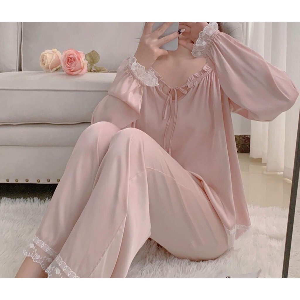 (Freeship 50K) Bộ Lụa Mặc Nhà Cao Cấp Tay Dài Bẹt Vai Phối Ren Tiểu Thư Vải Lụa Latin Siêu Mềm Freesize Dưới 60kg
