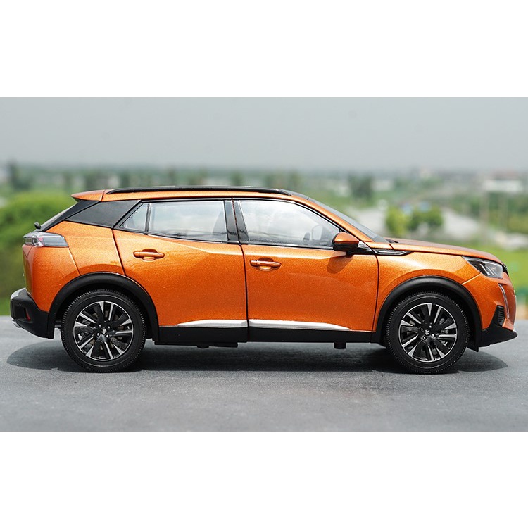 Mô hình xe SUV Peugeot 2008   tỉ lệ 1:18