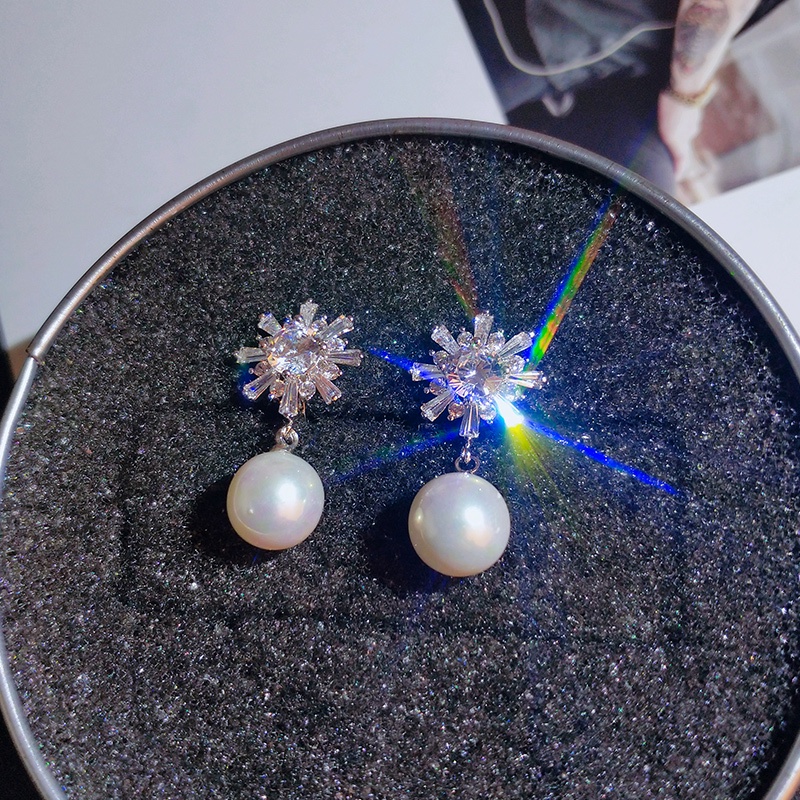 [Jiudoulan] Khuyên Tai Đính Ngọc Trai Nhân Tạo Hình Bông Tuyết Zircon Cho Nữ
