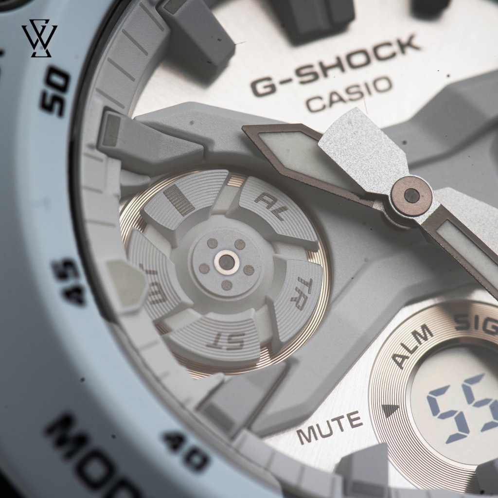 Đồng Hồ Điện Tử Nam Casio G-Shock WATCHSTORE GA-2000S-7ADR Thiết Kế Mặt Kính Khoáng 49mm, Vỏ Carbon Và Dây Nhựa Bền Bỉ