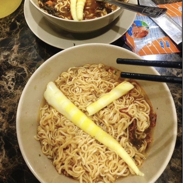 Hộp Lẩu Miến Hải Sản Cay Cay Đậm Đà Phong Cách Nhật Bản 154g | BigBuy360 - bigbuy360.vn