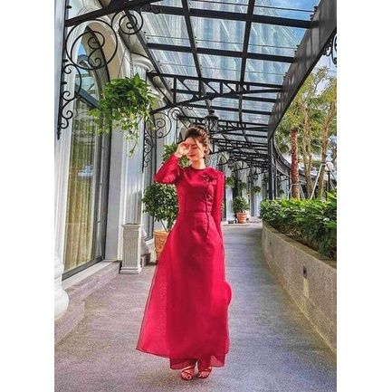 Áo dài von tơ 4 tà tết cổ và đính hoa xinh trên ngực