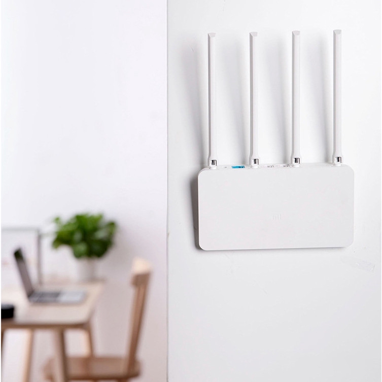 Miếng dán treo ổ cắm điện gắn tường tiện lợi