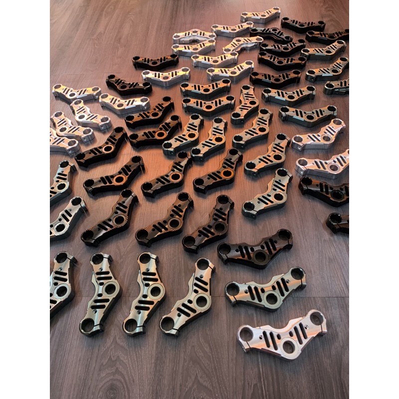 Chảng ba CNC Satria Raider Fi