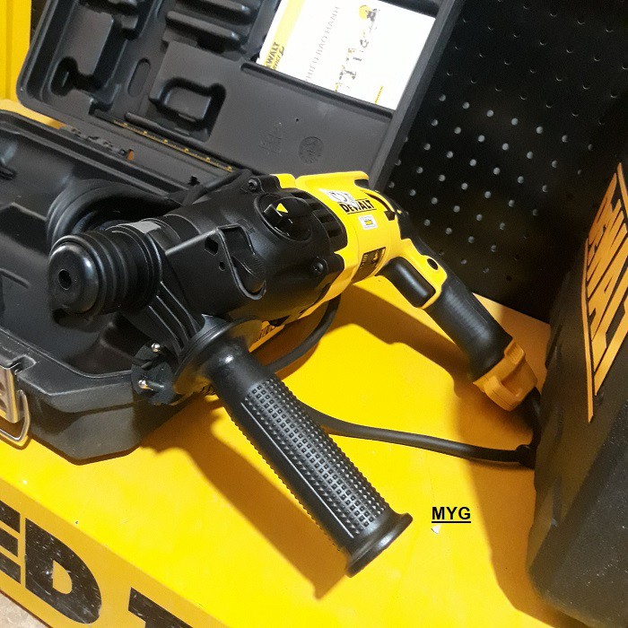 Máy khoan bê tông Dewalt chính hãng (  D25132K 800W, D25143K 900W)