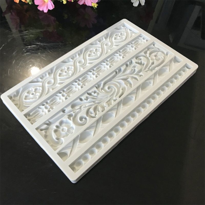 Bộ 2 Khuôn Silicone Làm Bánh Họa Tiết Ren Theo Phong Cách Baroque