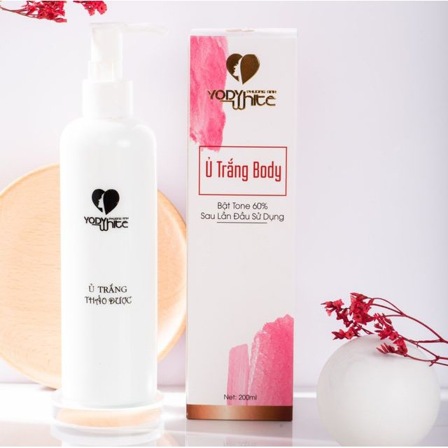 Ủ trắng thảo dược Yody White Phương Anh