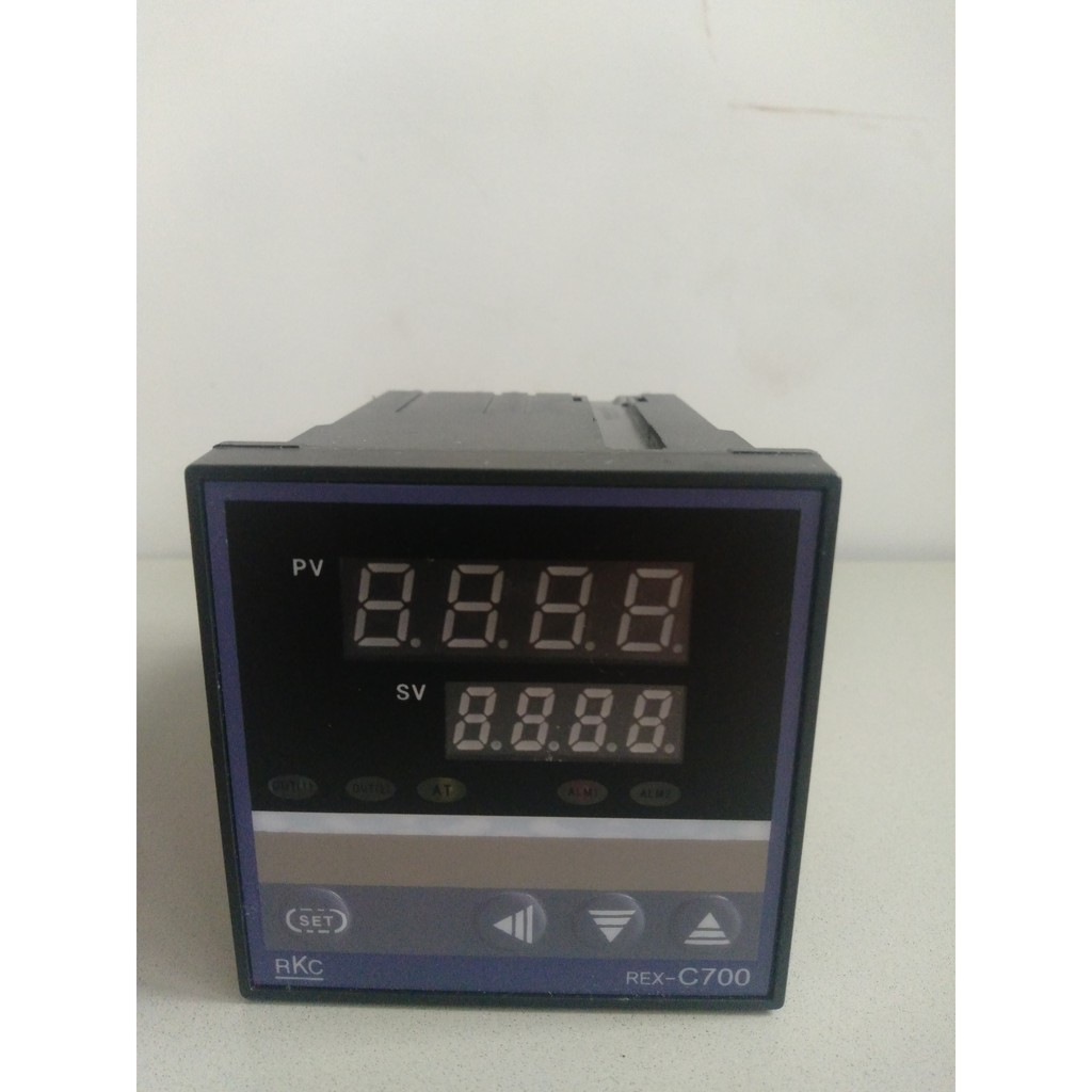 Đồng hồ đo nhiệt RKC- REX - C700