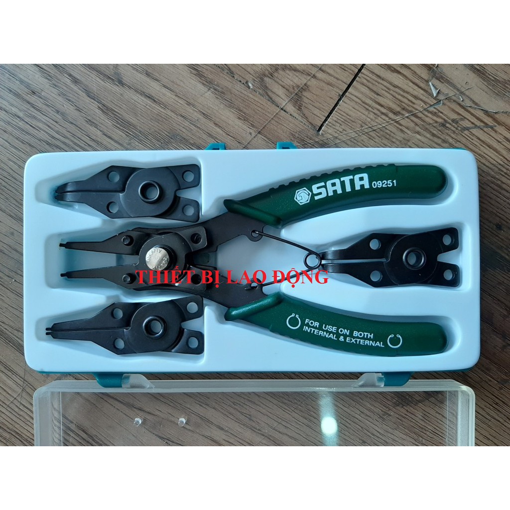 Bộ kiềm mở phe 5 chi tiết Sata 09251