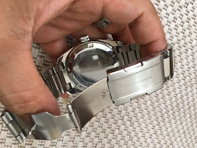 Đồng hồ Nam Emporio Armani Quartz - Rất sang Đồng hồ chính hãng nguyên zin máy Nhật Form lớn rất sang và lịch lãm