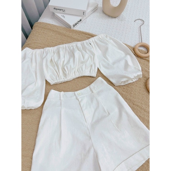 SÉT GẤM TRẮNG BẸT VAI