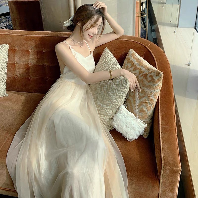 Váy 2 dây đi biển tiểu thư (có sẵn) | BigBuy360 - bigbuy360.vn