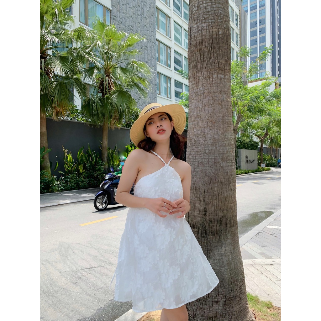 ĐẦM YẾM NỮ TÍNH CỘT NƠ LƯNG HAI MÀU TRẮNG ĐEN XINH XẮN - VANILA DRESS