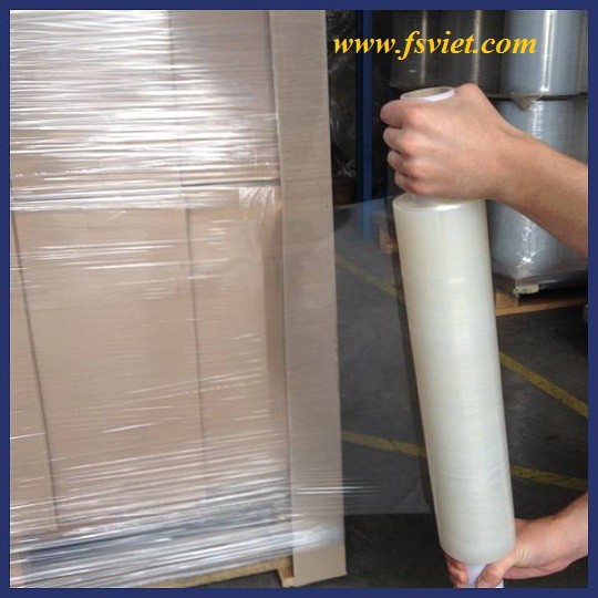 Màng co PE (màng chít), màng bọc hàng, quấn pallet tiện dụng khổ 50cm x 3.8kg