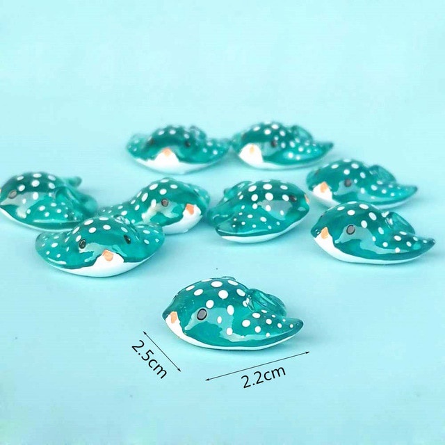 Set 10 Mô Hình Động Vật Biển Xinh Xắn Dùng Để Trang Trí