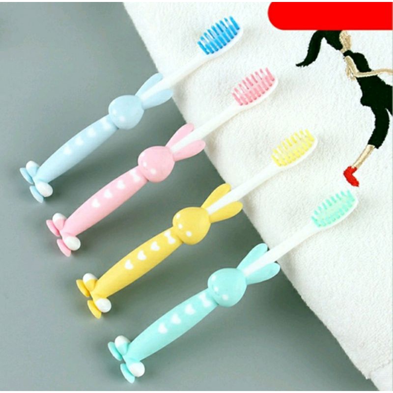 Set 4 bàn chải đánh răng cho bé