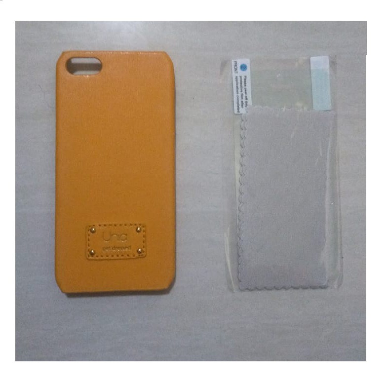 Ốp Lưng Uniq Soiree Màu Vàng Cho Apple Iphone 5 / 5s