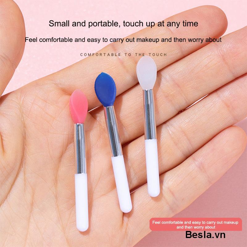 Cọ tô son môi lấy mặt nạ ngủ môi Silicon tiện lợi
