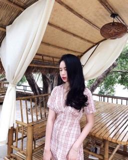 Đầm caro tay phồng