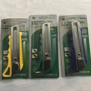 Dao rọc giấy sư tử