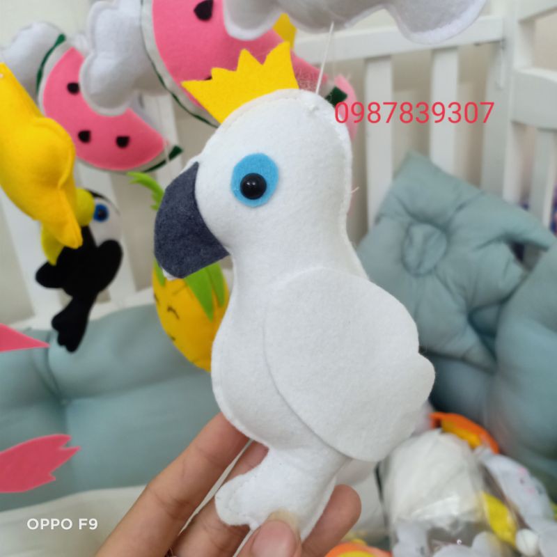 Treo nôi handmade vẹt sắc màu cho bé