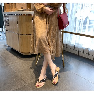 Dép xỏ ngón cói