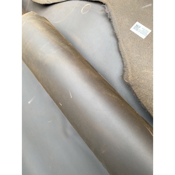 Da bò sáp ướt màu rêu