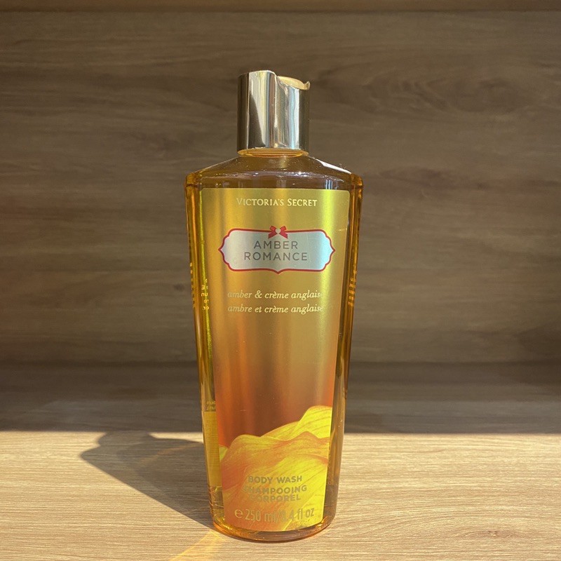 Sữa tắm US Victoria’s Secret Amber Romance chai 250ml