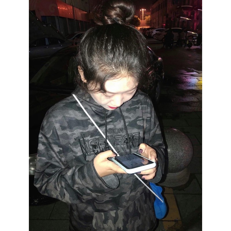 Áo hoodie rằn ri xám đen | BigBuy360 - bigbuy360.vn