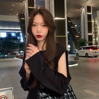 Áo thun khoét tay Taobao