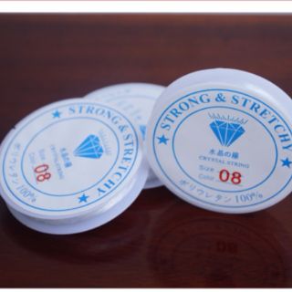 Cuộn chỉ xỏ chuỗi - dây gân giản bền chắc