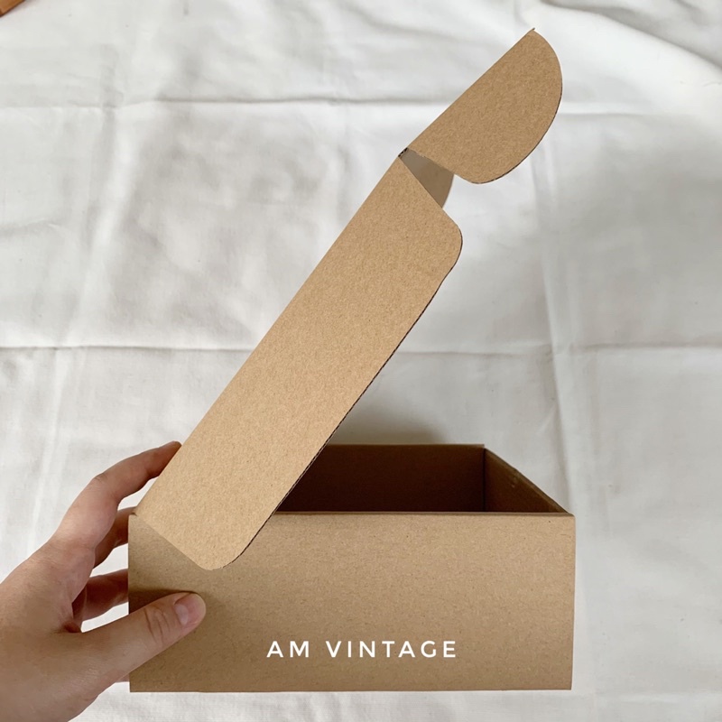 Hộp Quà Tặng Gift Box Giấy Kraft Vintage Đựng Quà Lưu Niệm, Mỹ Phẩm, Nước Ngọt 20x20x8 | BigBuy360 - bigbuy360.vn