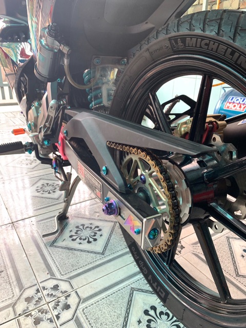 Che sên winner gắn ex 150 như zin