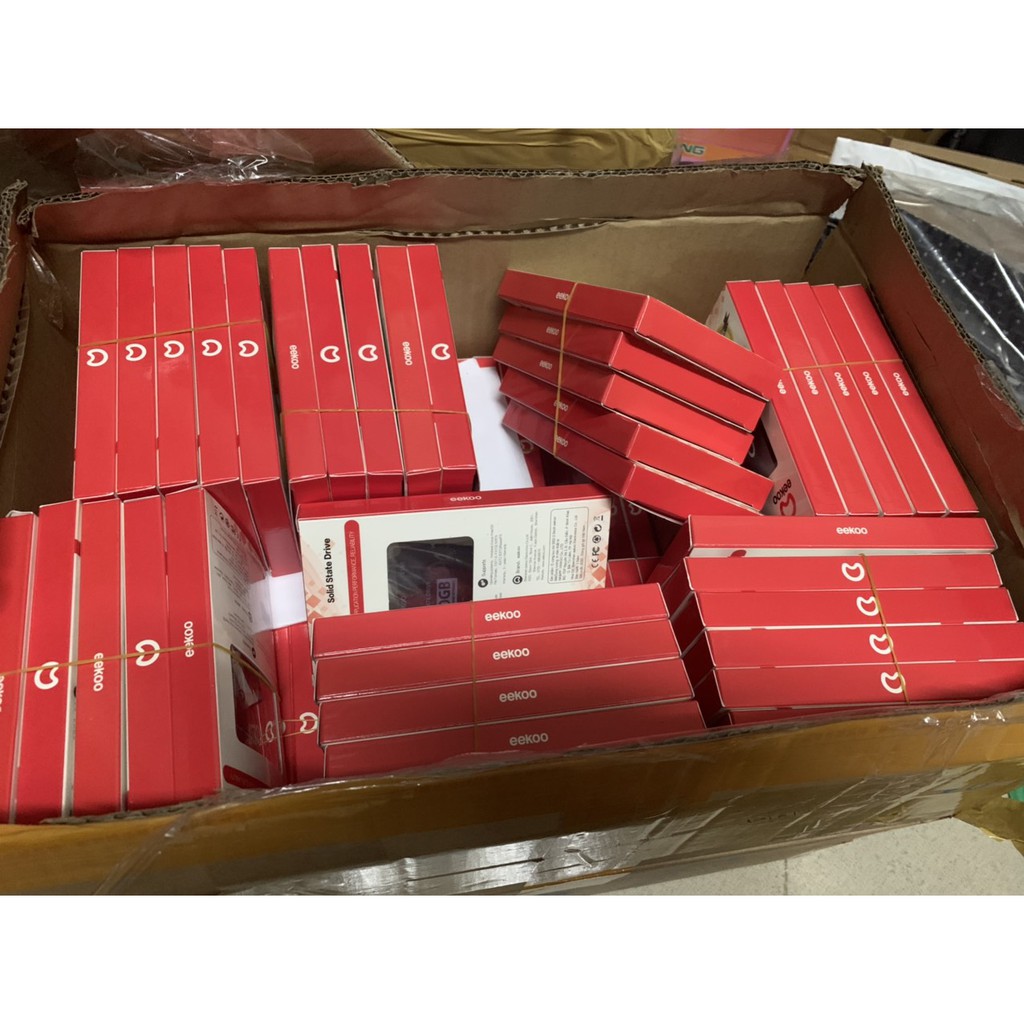 Ssd EEKOO  240gb  giá 700k BẢO HÀNH 3 năm 3 miền Bắc Trung Nam | BigBuy360 - bigbuy360.vn