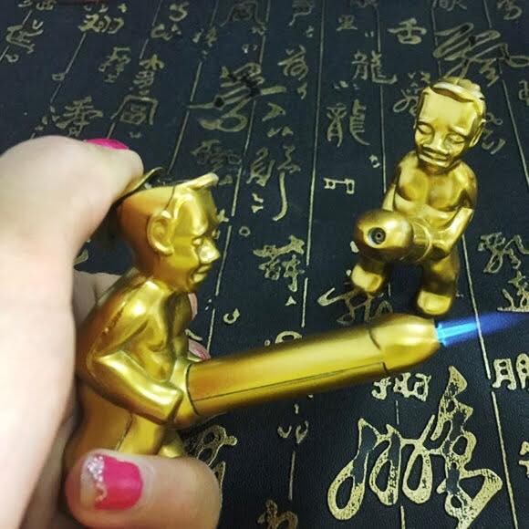 BẬT LỬA KHÈ HÌNH THẰNG NHÓC