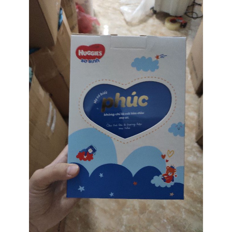 Miếng lót sơ sinh Huggies NB1 100-200miếng