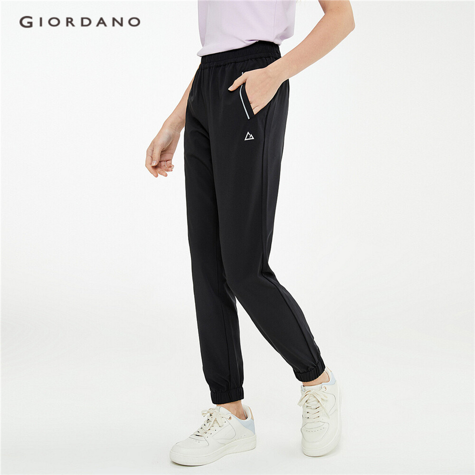 Quần Jogger GIORDANO 05411066 Được Xử Lý Kháng Khuẩn Cao Ngăn Ngừa Vi Khuẩn Thời Trang Cho Nữ