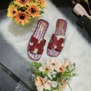 dép kiểu nữ