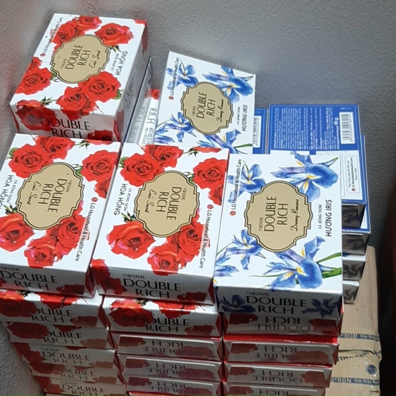 Xà Bông Cục Hương Hoa Double Rich 90g