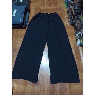 quần lanh ống rộng nữ trung tuổi