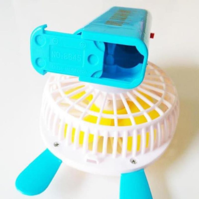 Quạt Tích Điện Mini Cầm Tay 3 Chế Độ Gió Có Dây Sạc, Dây Đeo, Chân Để Bàn | BigBuy360 - bigbuy360.vn