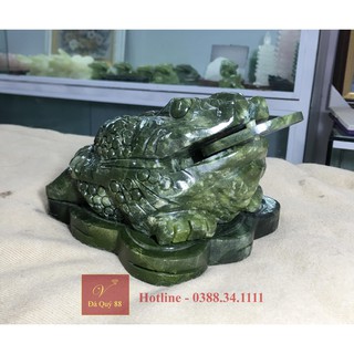 Cóc Ngậm Tiền Đá Sepentine Tự Nhiên Xah Đậm Size 3,4kg cao 12cm