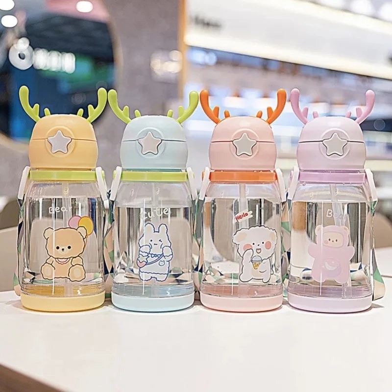 Bình Nước Nhựa Trong Suốt Kèm Ống Hút Màu Hồng Xinh Xắn Dành Cho Bé Gái