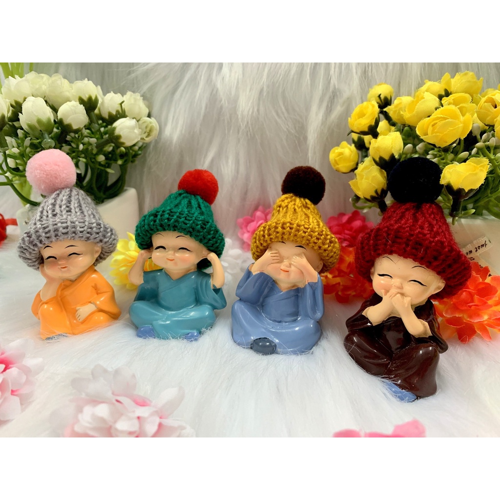 Tượng Chú Tiểu Tứ Không Đội Nón Len .