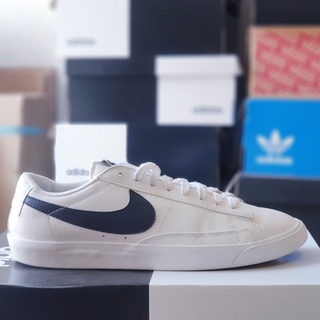 Giày Nike Blazer Low LX Black White, size 42, real 2hand