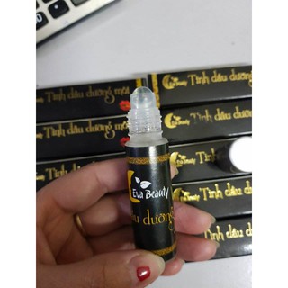 Tinh dầu dưỡng môi chỉ 50k
