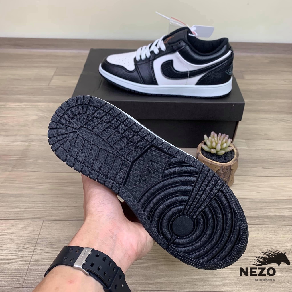Giày 𝐉𝐎𝐑𝐃𝐀𝐍 𝐏𝐀𝐍𝐃𝐀 ✅FREESHIP✅ Giày air 𝐉𝐎𝐑𝐃𝐀𝐍 𝐏𝐀𝐍𝐃𝐀, giày 𝐣𝐨𝐫𝐝𝐚𝐧 đen trắng, giày jd Cổ Thấp Hot trend 2021. Nezo Shop