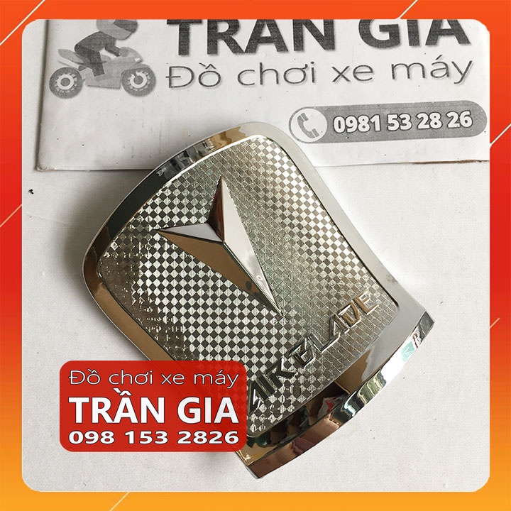 Ốp nắp bình xăng xe AB airblade 2013-2014-2015 xi inox crom - phụ kiện trang trí air blade